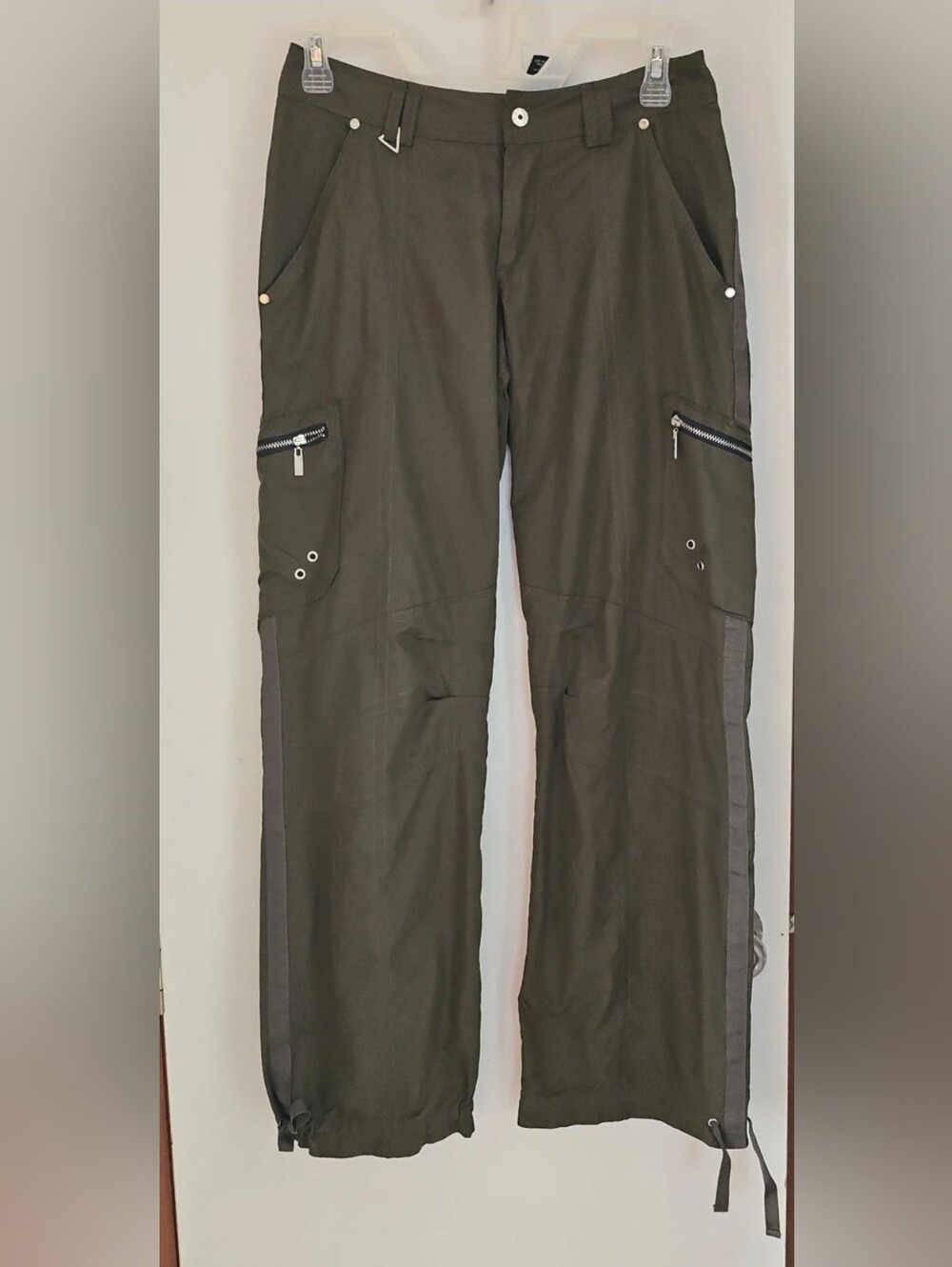 Bebe Sport Cargo Pants  Olive Green Utility Joggers with Zipper Pockets XS